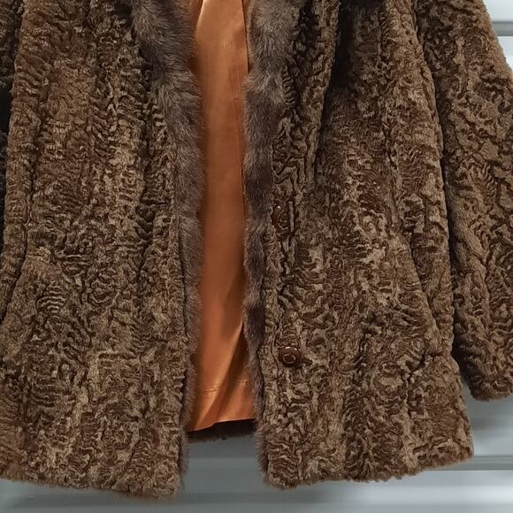 Vintage Item House, Inc. Faux Fur Coat Women's Medium Brown Y2K Winter Jacket - Picture 5 of 6